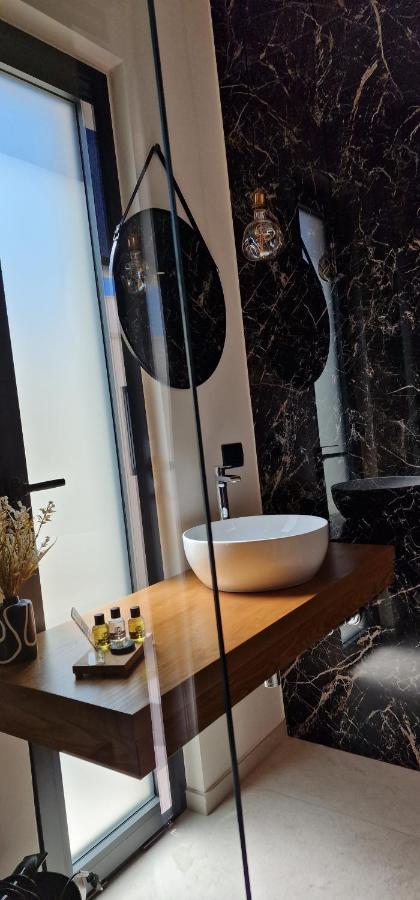 أفولا Thalassa Rooms المظهر الخارجي الصورة